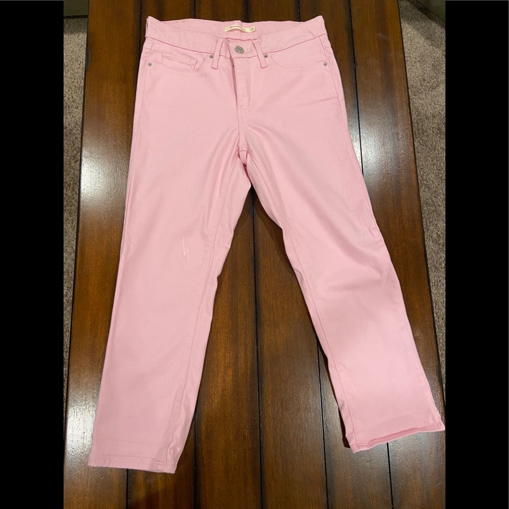 Levi’s Capri